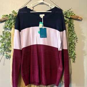 Market & Spruce Navy and Lavender Pullover